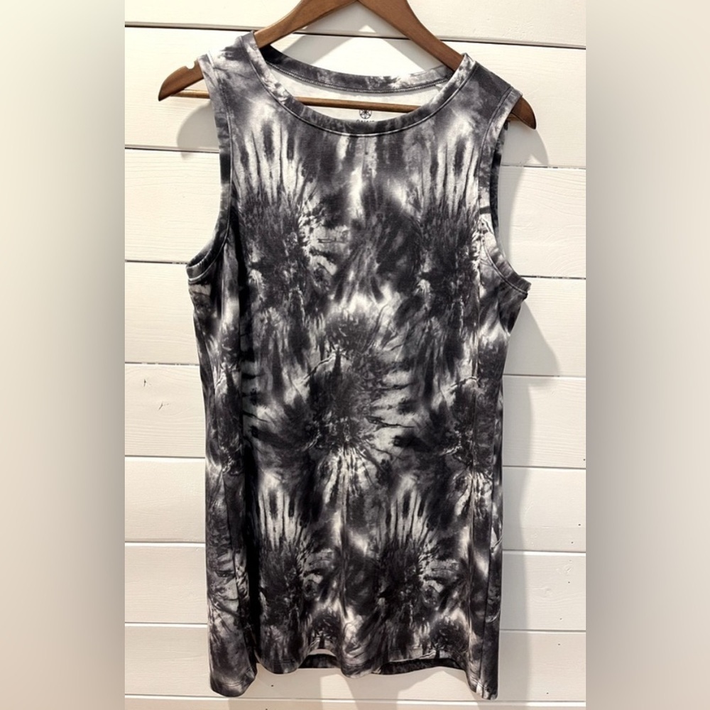 Gaiam Black & White Tie-Dye Sleeveless Dress – Size XL